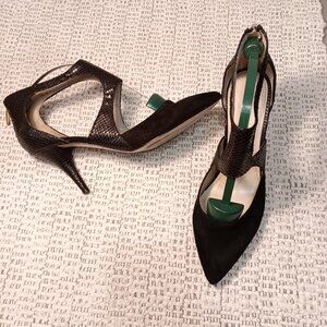 Marc Fisher 'Kabriele' women's black leather cage heels sz 10 Medium